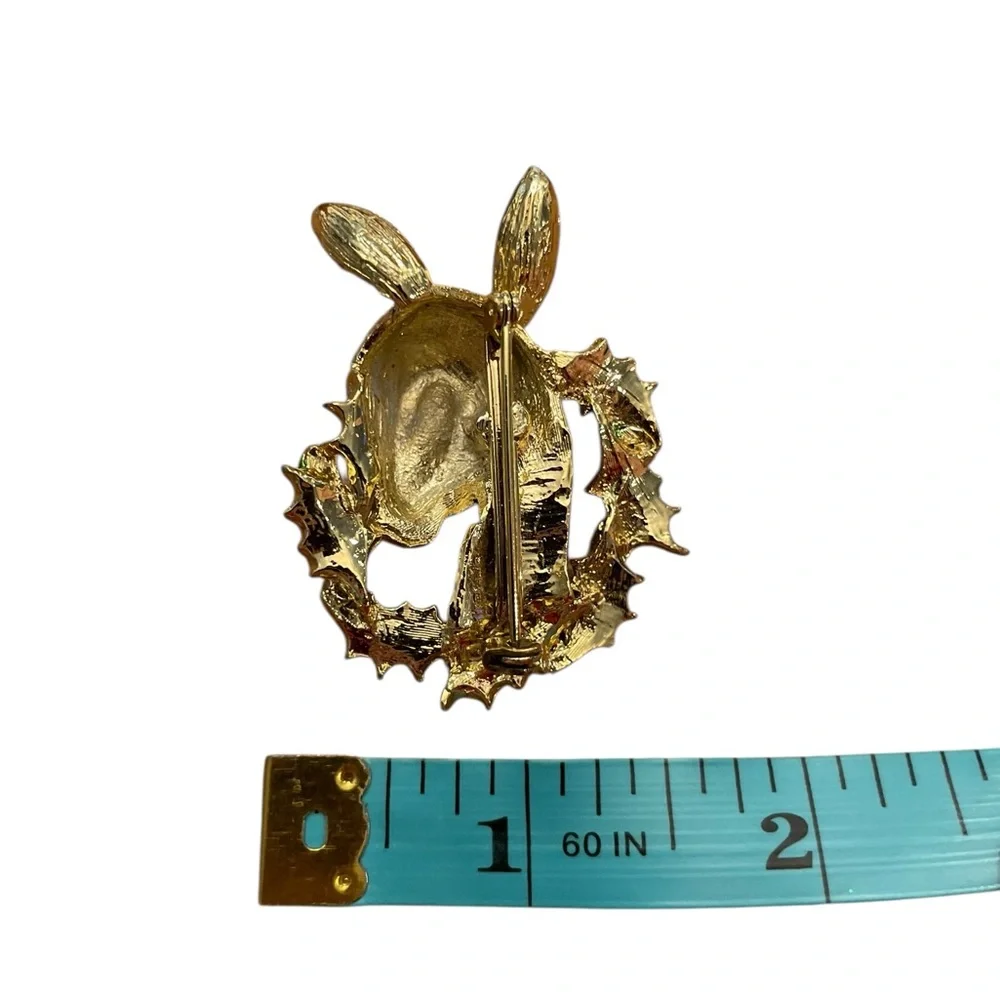 VTG Christmas‎ Reindeer Wreath Rhinestone Enamel Gold Tone Brooch Pin Woodland